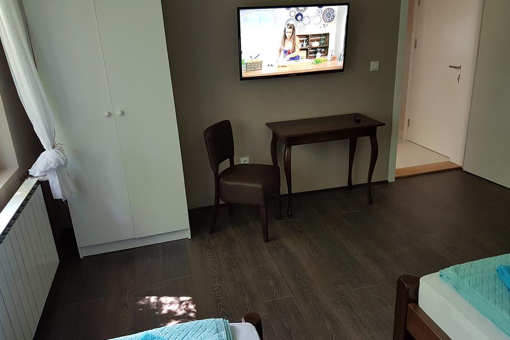 Apartmani Simic Valjevo Exteriör bild