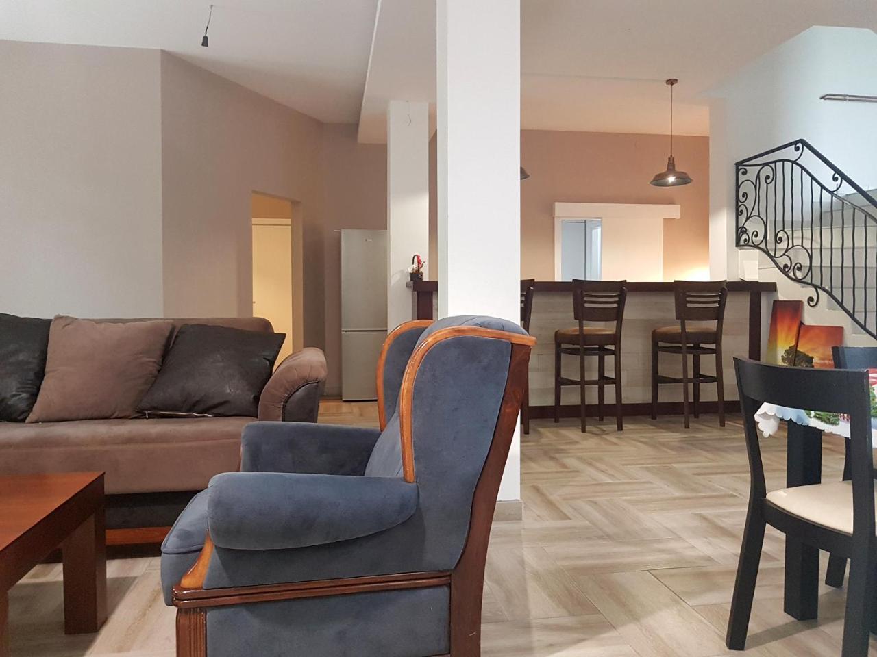 Apartmani Simic Valjevo Exteriör bild